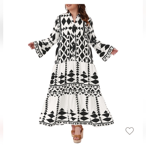 NWOT Plus Size Pattern Button V Neck Bell Sleeve Tierd Flowy Maxi Dress 2X - Picture 1 of 11